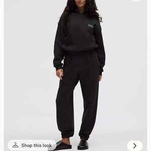 Women's Scuba Mid Rise Oversized Jogger